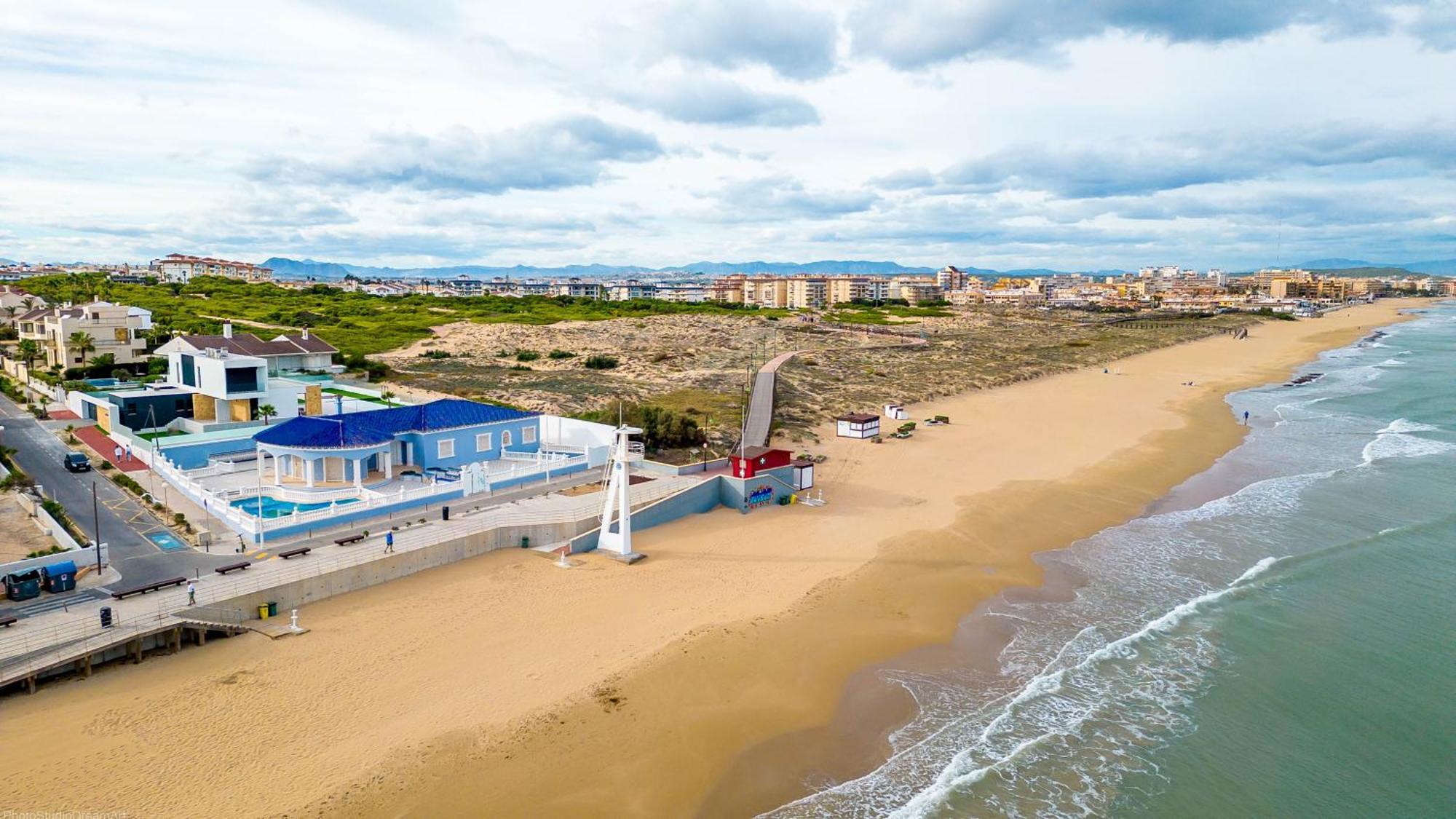 Blue Heaven Lägenhet Torrevieja Exteriör bild