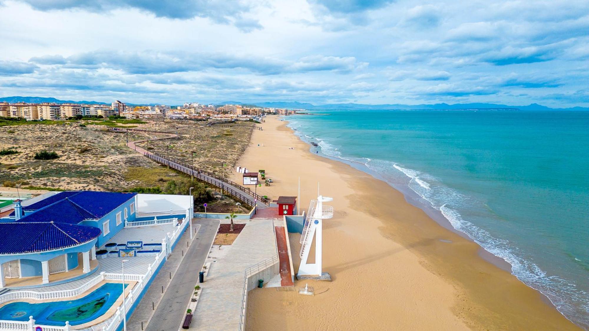 Blue Heaven Lägenhet Torrevieja Exteriör bild